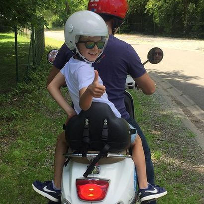Kinderzitje - veilig op de Vespa
