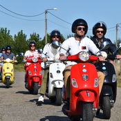 Rjiden in groep Vesparoute